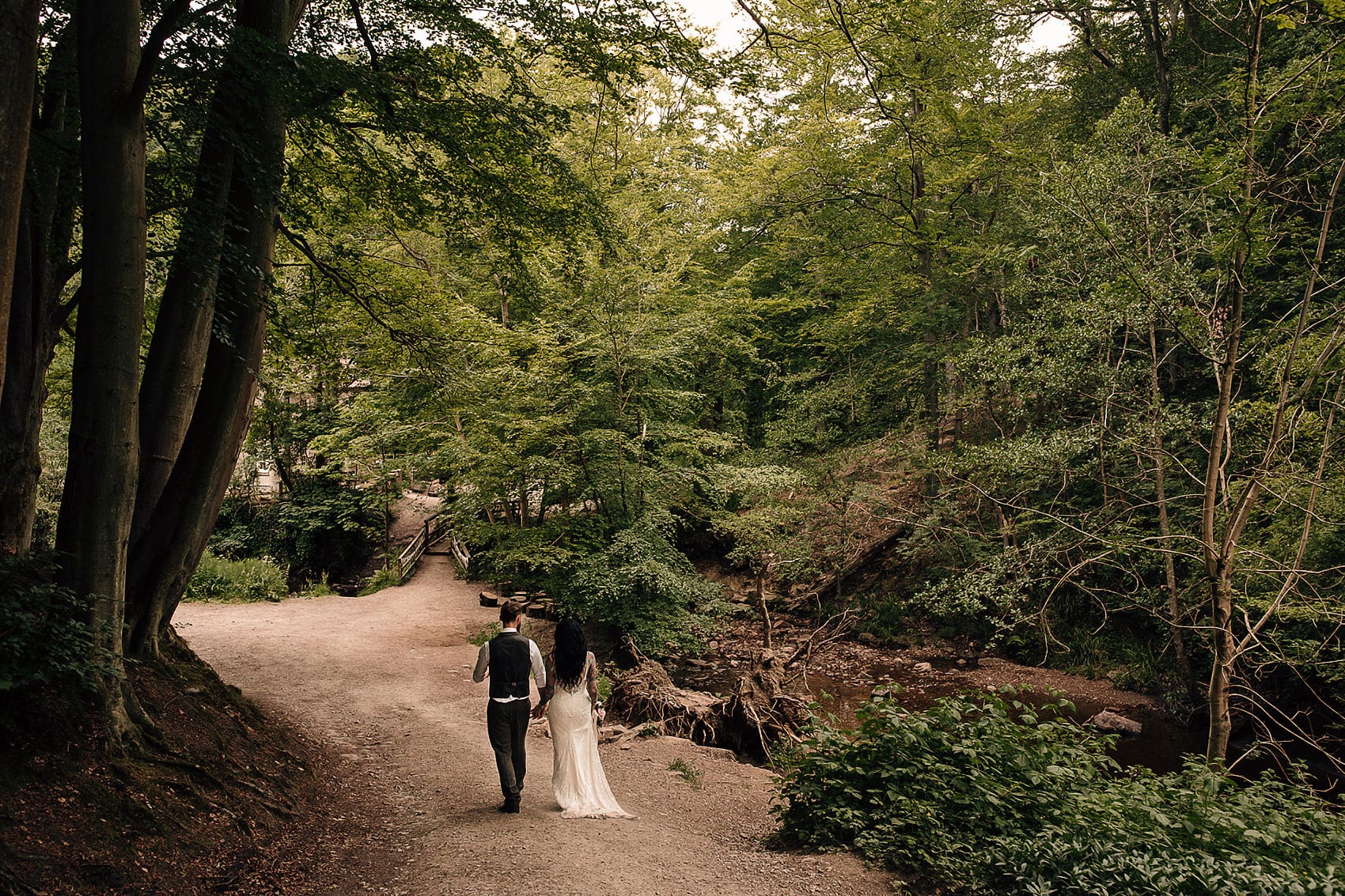 wedding woodland photography adventurous couples
