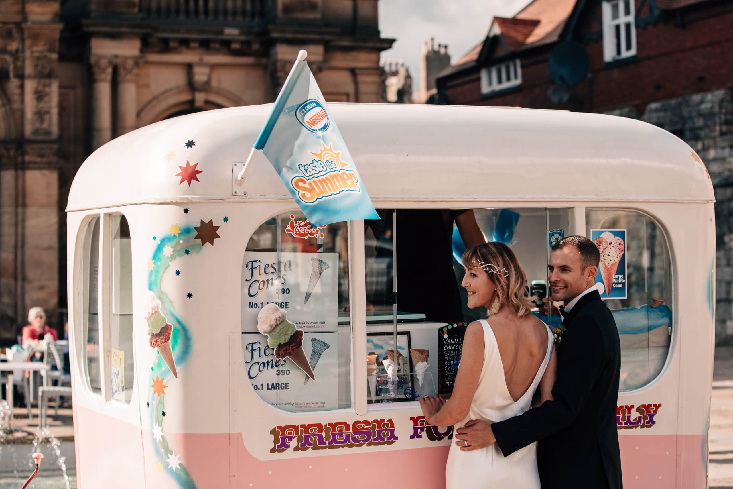 York micro wedding bride and groom at ice cream van